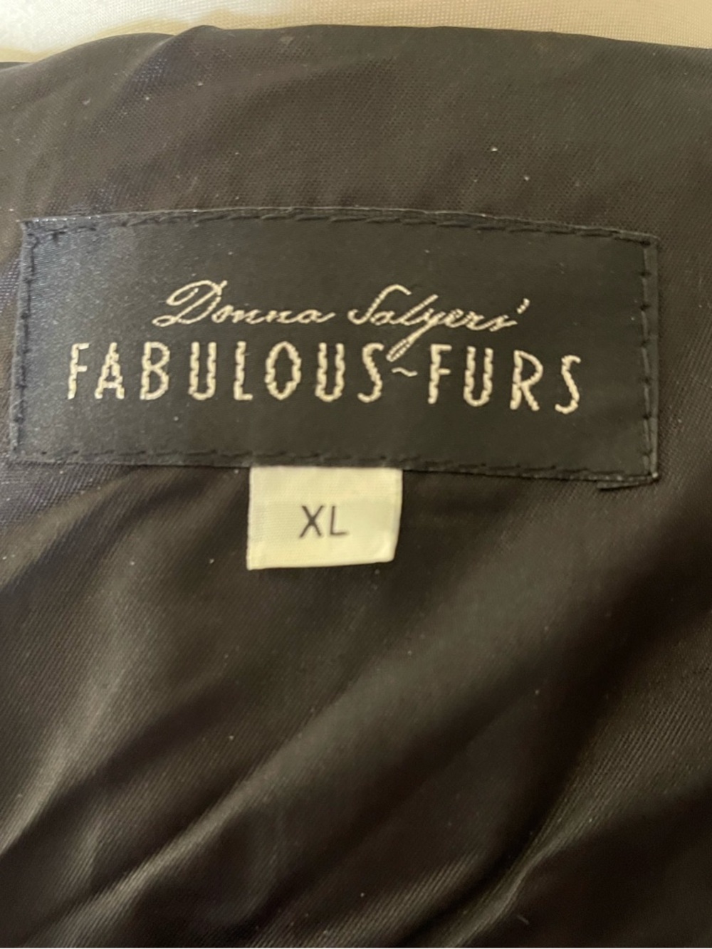 Fabulous Furs Plush Short Faux Fur Jacket Sz XL - Picture 4 of 5